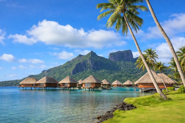 BLOODY MARY'S HOTEL BORA BORA